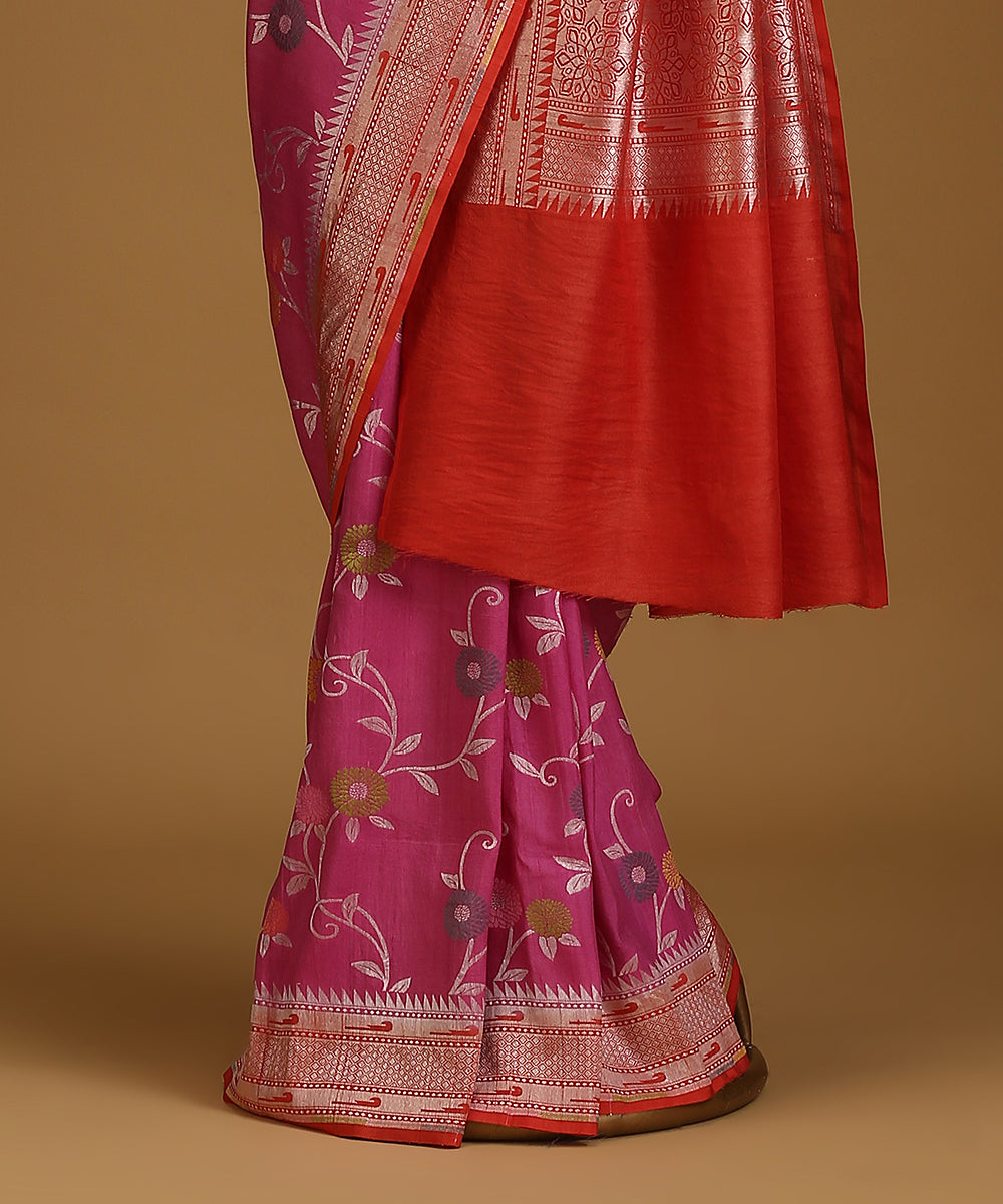 Pink_And_Red_Handloom_Pure_Tusser_Georgette_Banarasi_Saree_With_Flower_Motifs_WeaverStory_03