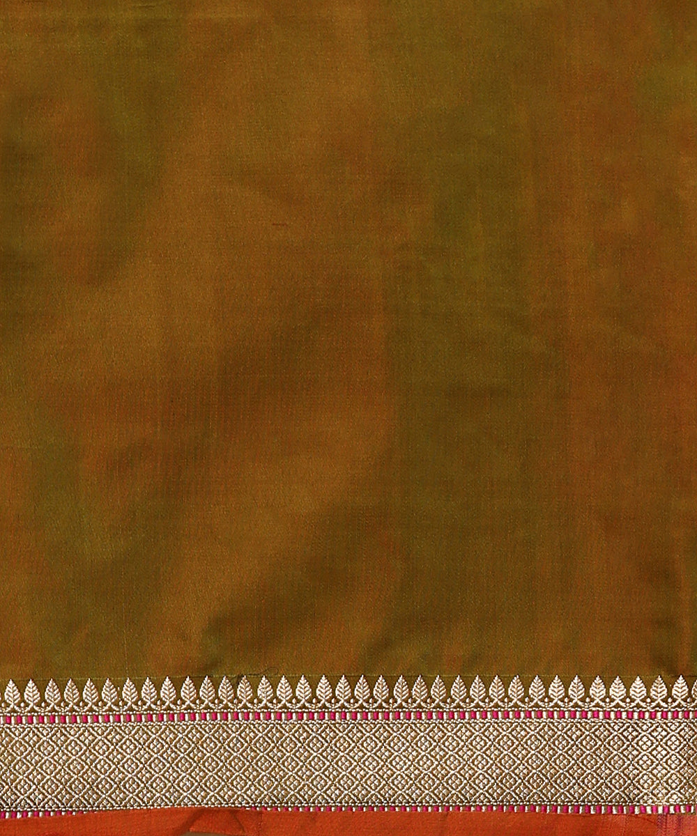 Handloom_Olive_Green_Pure_Satin_Silk_Tanchoi_Banarasi_Saree_With_Meenakari_WeaverStory_05