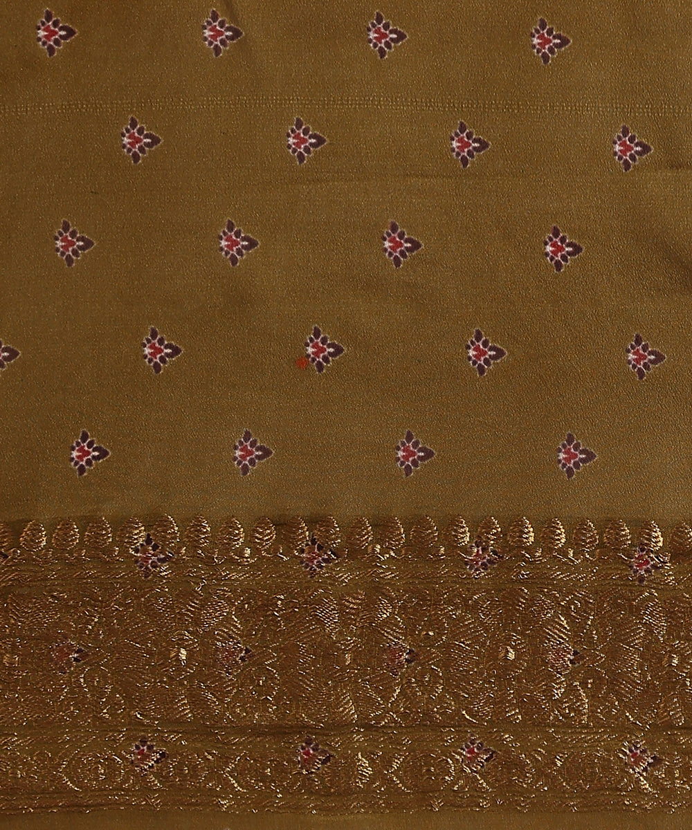 Handloom_Olive_Green_Pure_Georgette_Banarasi_Saree_With_Ajrakh_Print_WeaverStory_05