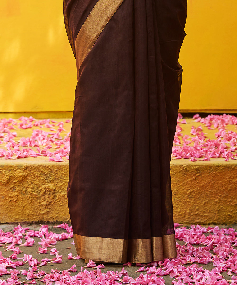 Handloom_Coke_Brown_Pure_Cotton_Silk_Chanderi_Saree_With_Gold_Zari_Border_WeaverStory_04