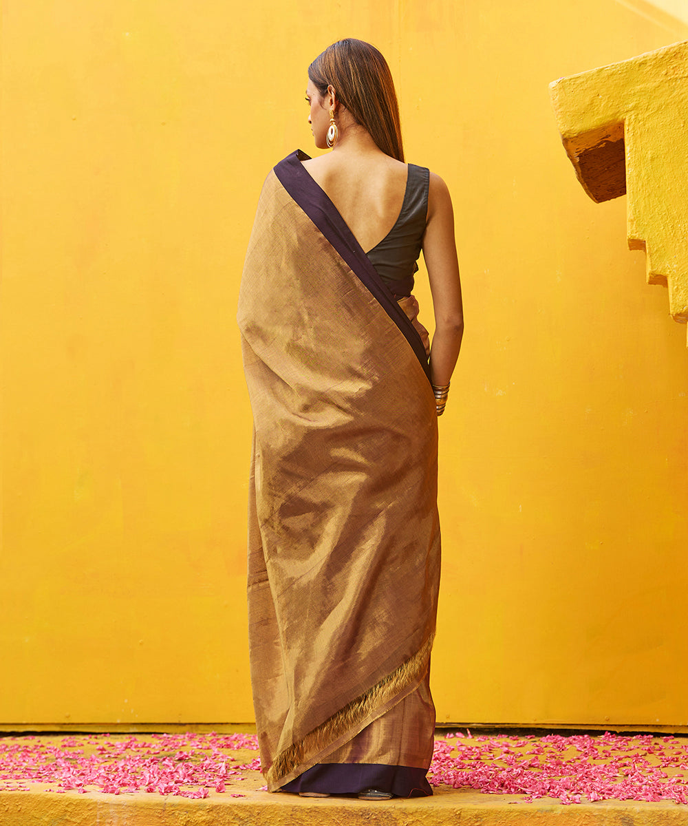 Handloom_Antique_Gold_Pure_Chanderi_Saree_With_Black_Border_WeaverStory_03