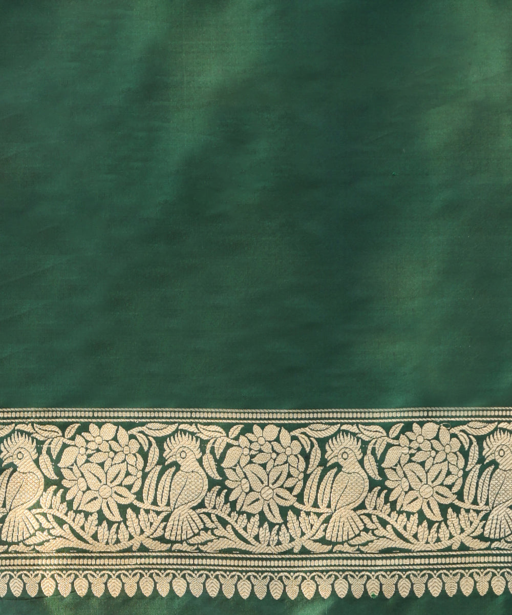 Handloom_Dark_Green_Parrot_Pure_Katan_Silk_Shikargah_Banarasi_Saree_With_And_Elephant_Motifs_WeaverStory_05