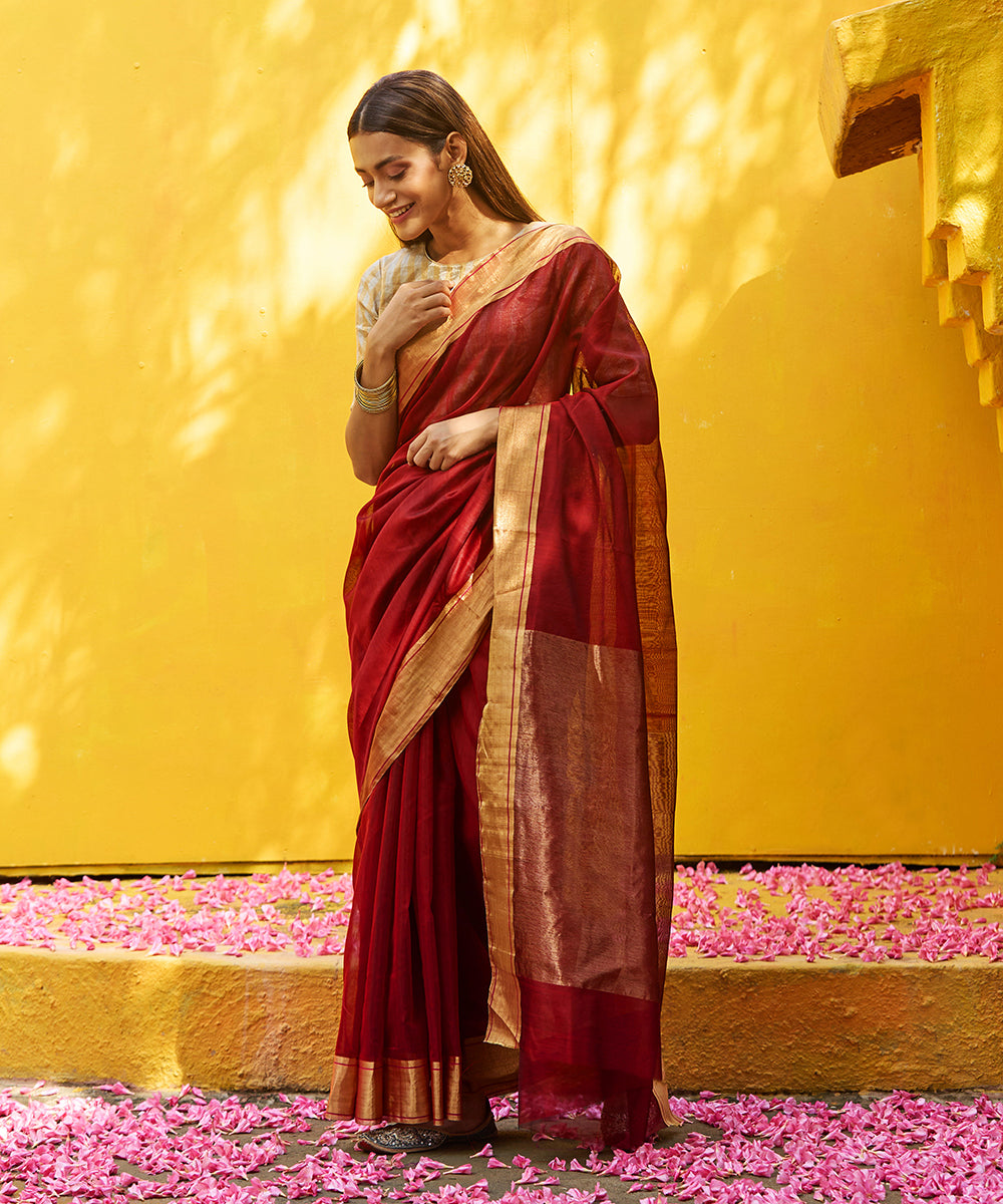 Maroon_Handloom_Pure_Cotton_Silk_Chanderi_Handloom_Saree_WeaverStory_02