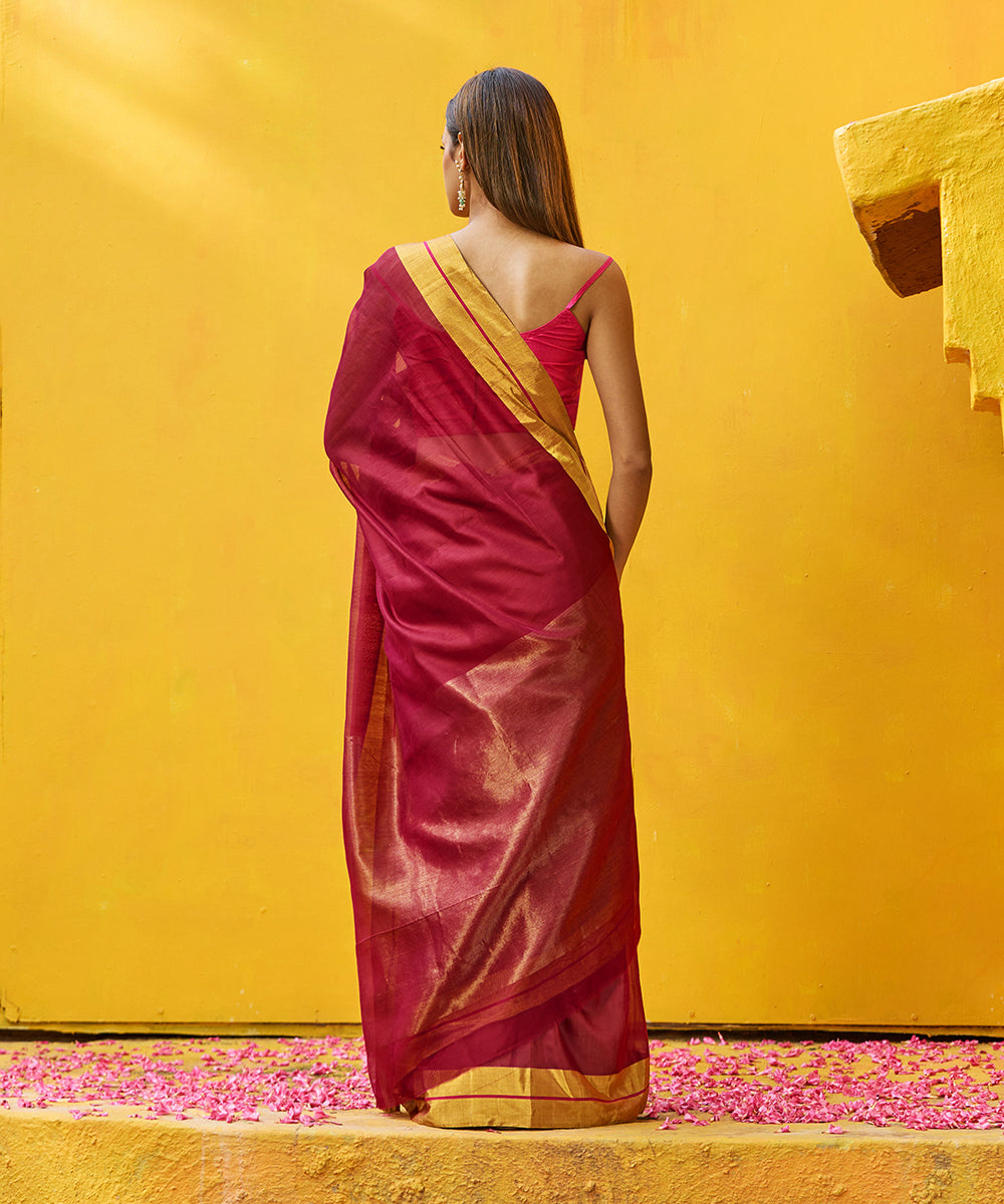 Maroon_Cotton_Silk_Pure_Chanderi_Handloom_Saree_With_Gold_Zari_Border_WeaverStory_03