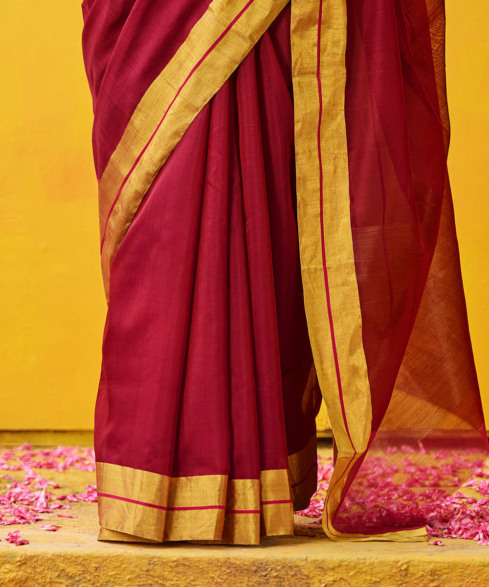 Maroon_Cotton_Silk_Pure_Chanderi_Handloom_Saree_With_Gold_Zari_Border_WeaverStory_04