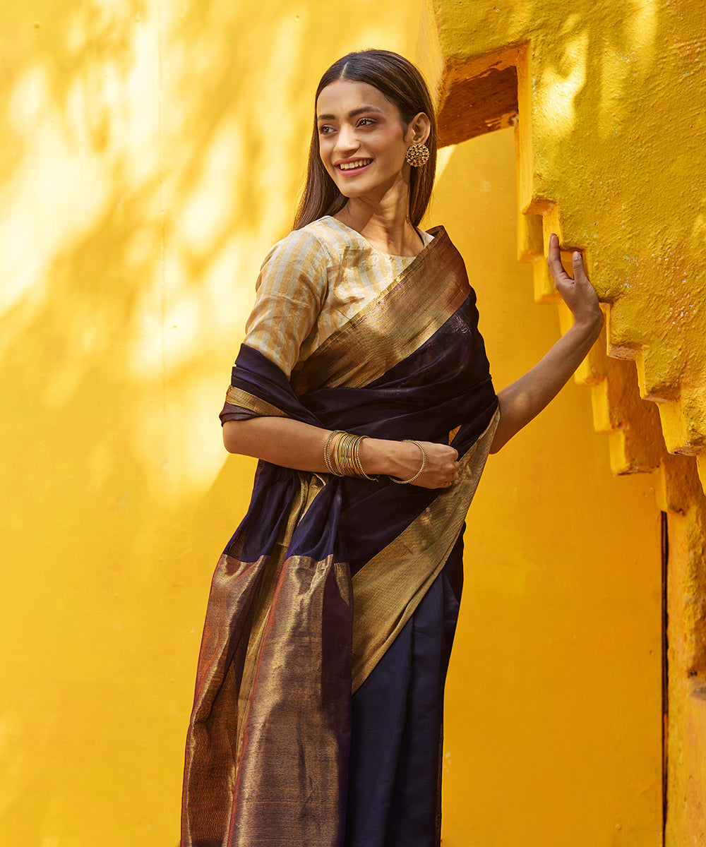 Handloom_Purple_Pure_Silk_Chanderi_Saree_With_Gold_Zari_Border_WeaverStory_01