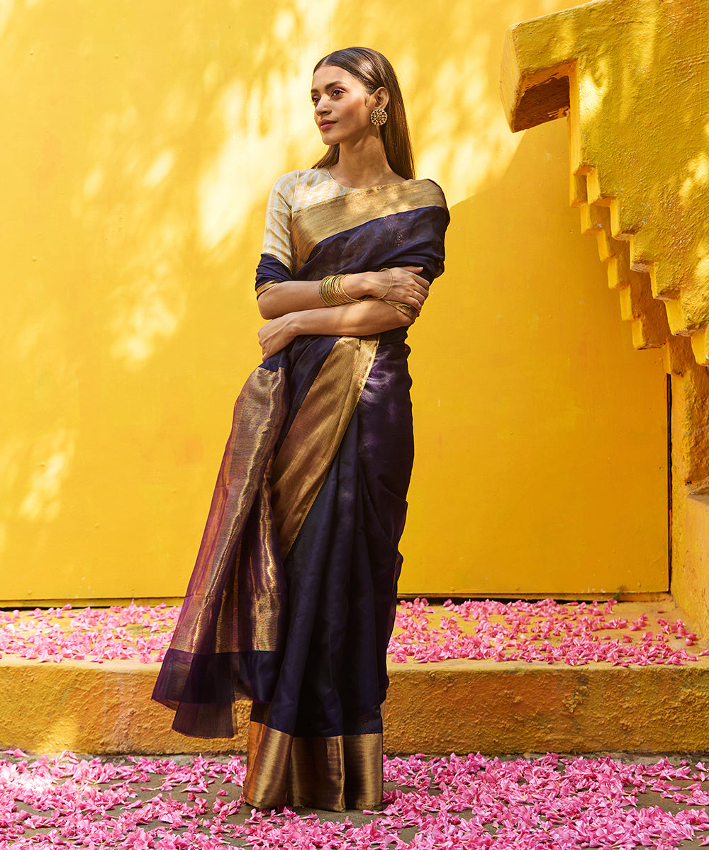 Handloom_Purple_Pure_Silk_Chanderi_Saree_With_Gold_Zari_Border_WeaverStory_02