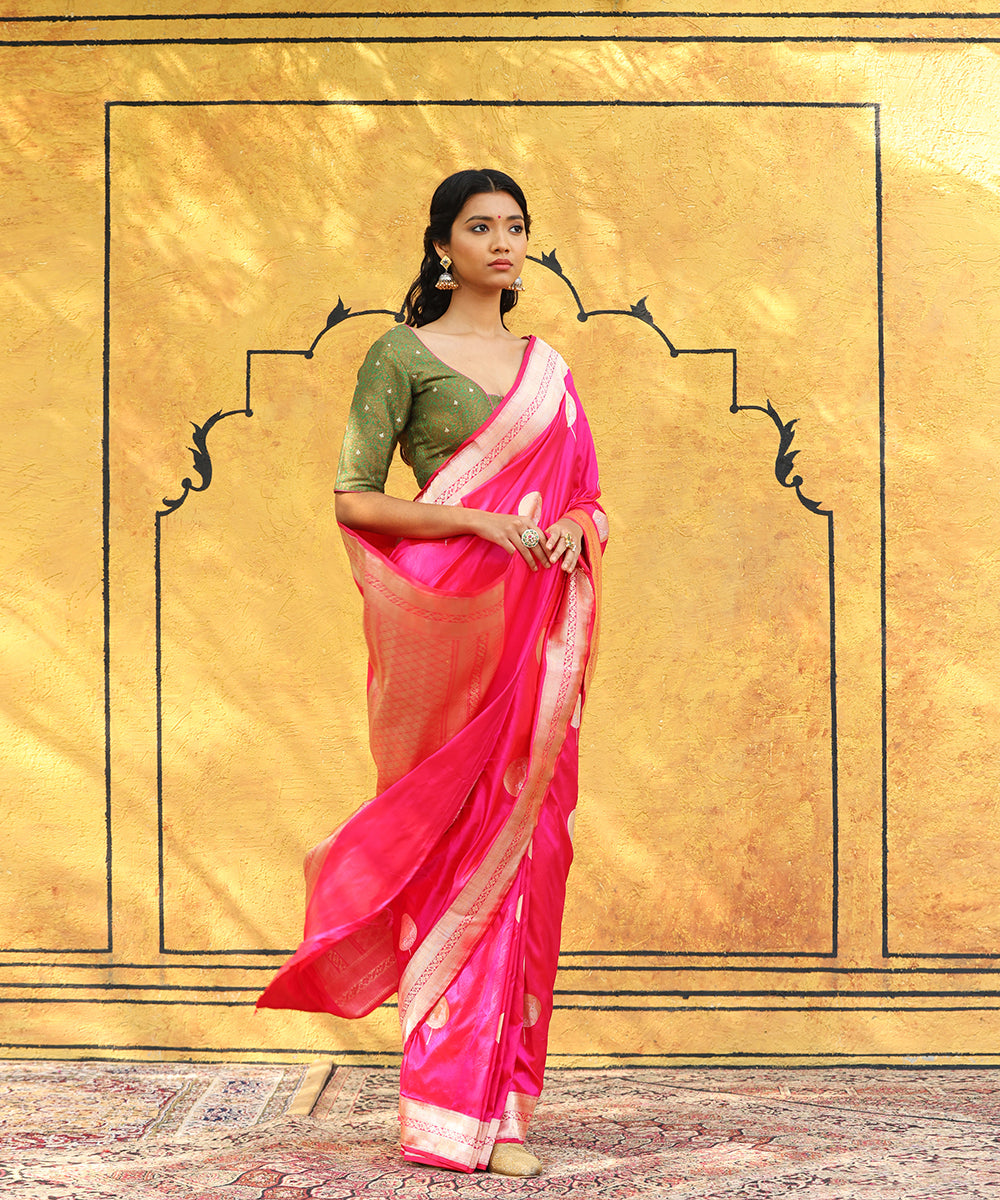 Handloom_Hot_Pink_Pure_Katan_Silk_Banarasi_Saree_With_Elephant_Booti_WeaverStory_02