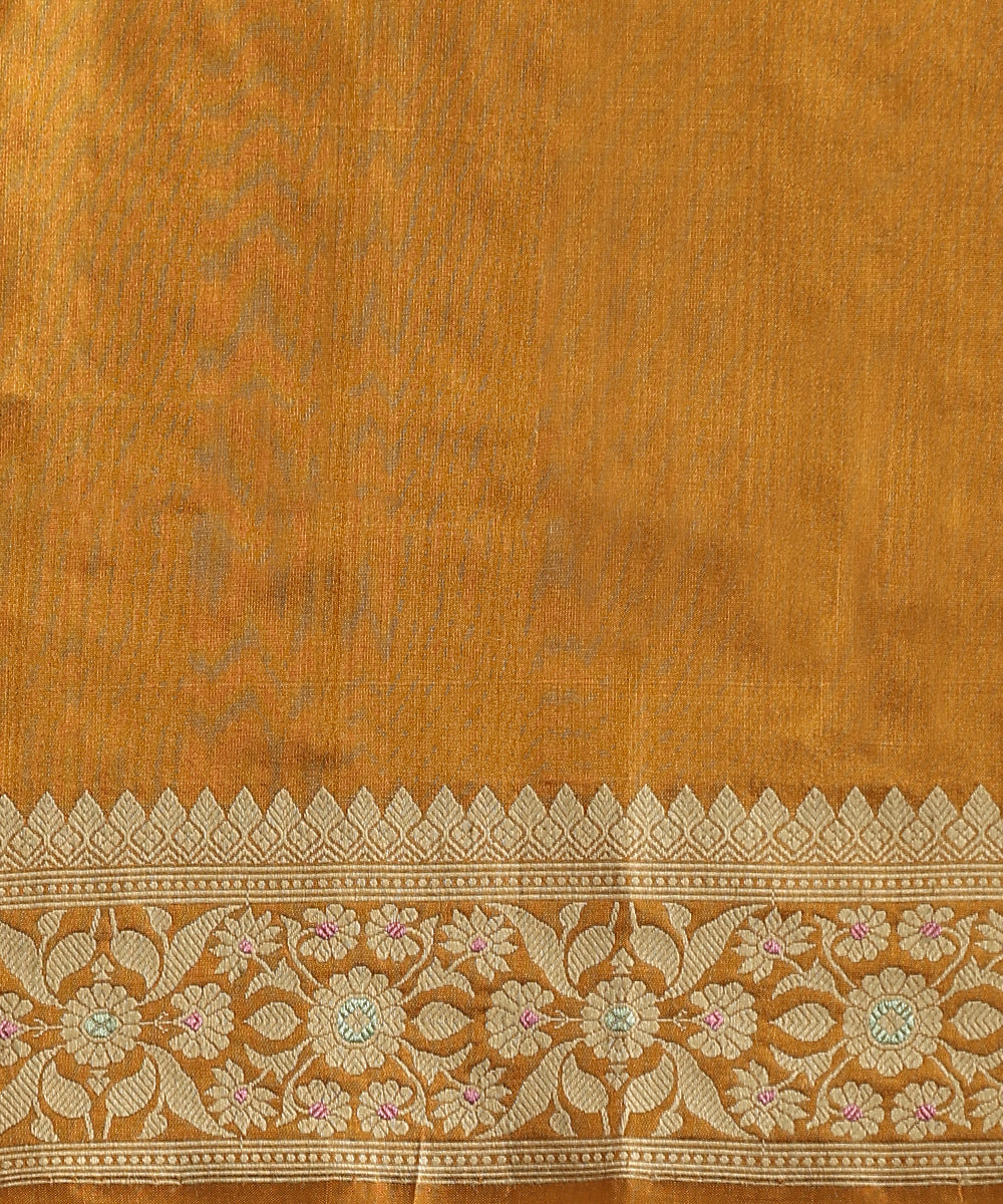 Mustard_Handloom_Pure_Malda_Silk_Banatasi_Baluchari_Saree_With_Horse_Motifs_On_Palla_WeaverStory_05
