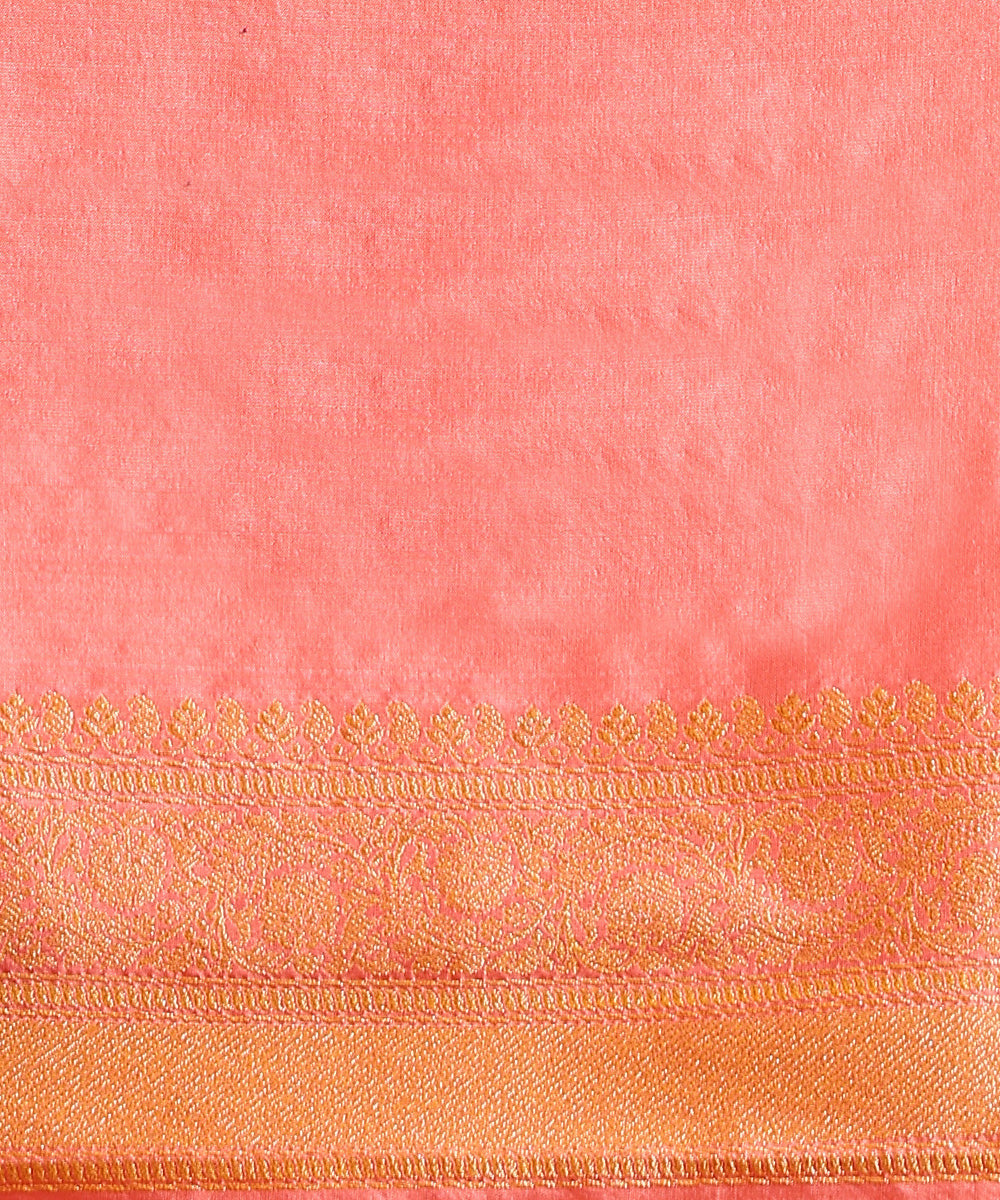 Handloom_Light_Pink_Pure_Katan_Silk_Banarasi_Saree_With_Zari_Booti_And_Kadhwa_Border_WeaverStory_05