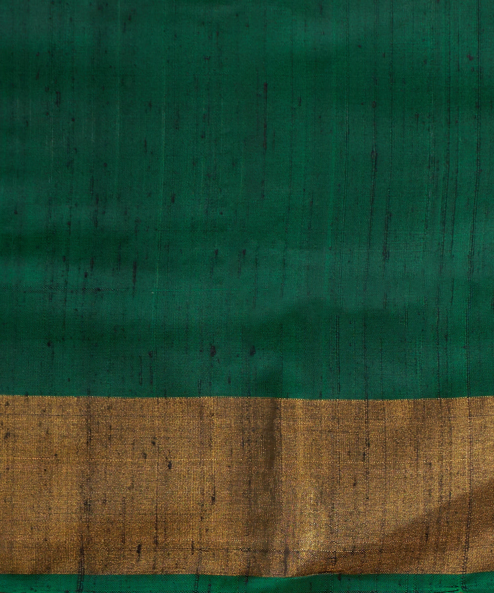 Peacock_Green_Dual_Tone_Handloom_Pure_Raw_Silk_Ikat_Patola_Saree_With_Zari_Border_WeaverStory_05