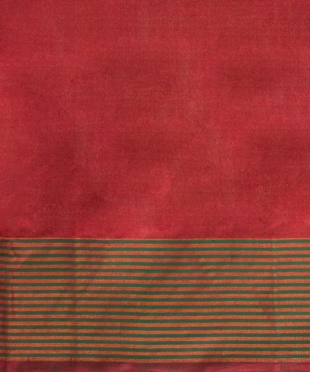 Green_And_Maroon_Pure_Mulberry_Tissue_Ikat_Patola_Saree_With_Animal_Motifs_WeaverStory_05