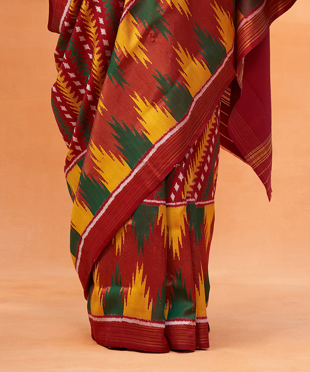 Black_Tissue_Weft_Twill_Weaver_Pure_Mulberry_Silk_Ikat_Patola_Saree_With_Red_Palla_WeaverStory_04