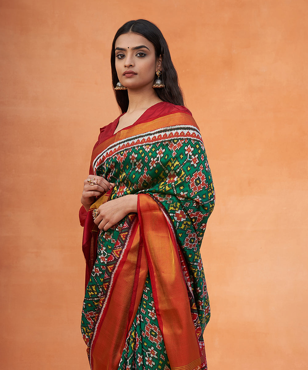 Green_Handloom_Pure_Mulberry_Silk_Ikat_Patola_Saree_With_Yellow_And_Green_Geometrical_Pattern_WeaverStory_01