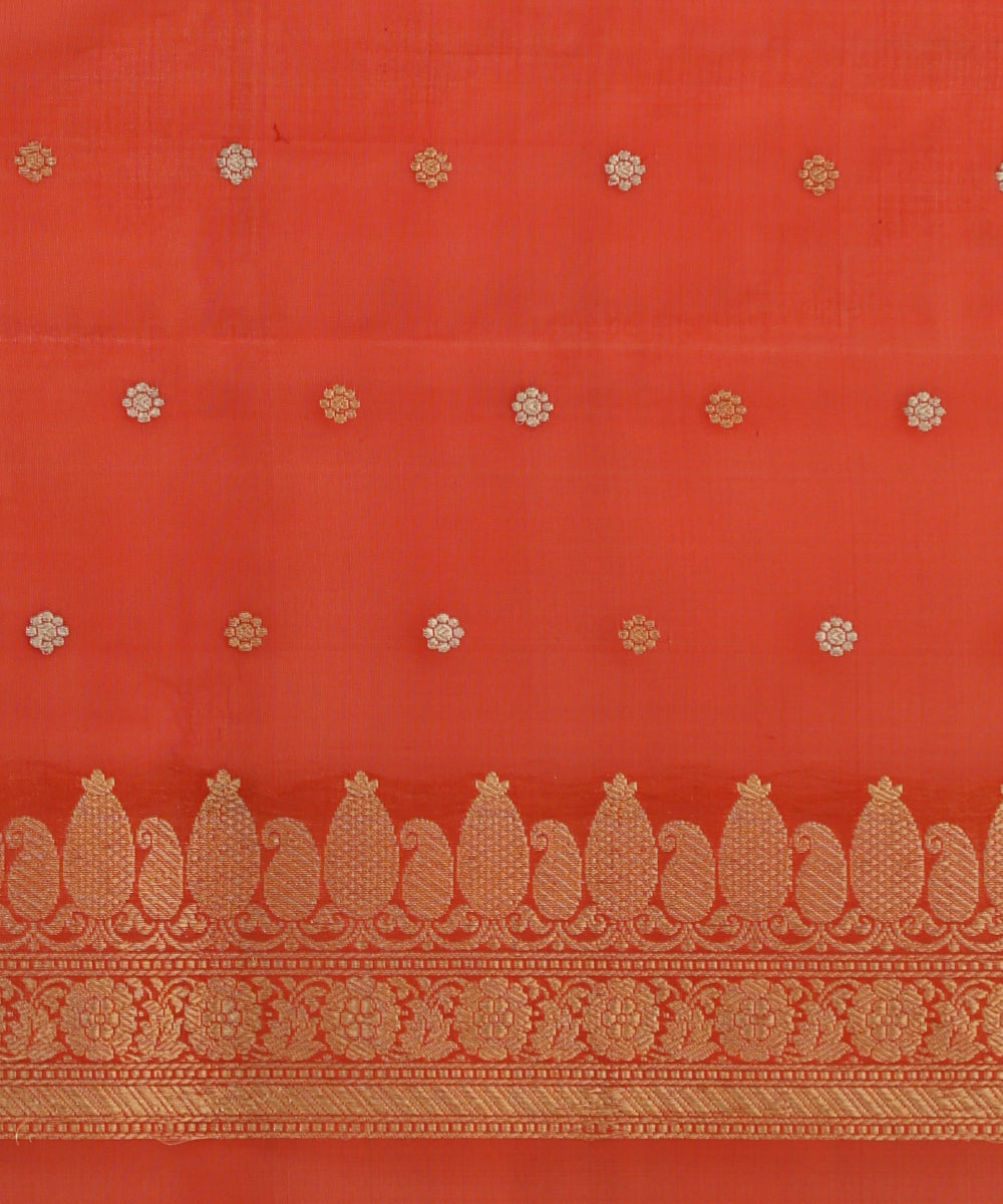 Tomato_Red_Handloom_Pure_Kora_Silk_Banarasi_Saree_With_Sona_Rupa_Booti_WeaverStory_05