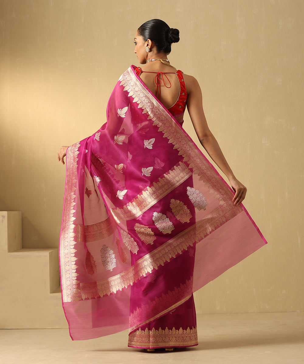 Plum_Handloom_Pure_Kora_Silk_Banarasi_Saree_With_Sona_Rupa_Booti_WeaverStory_03