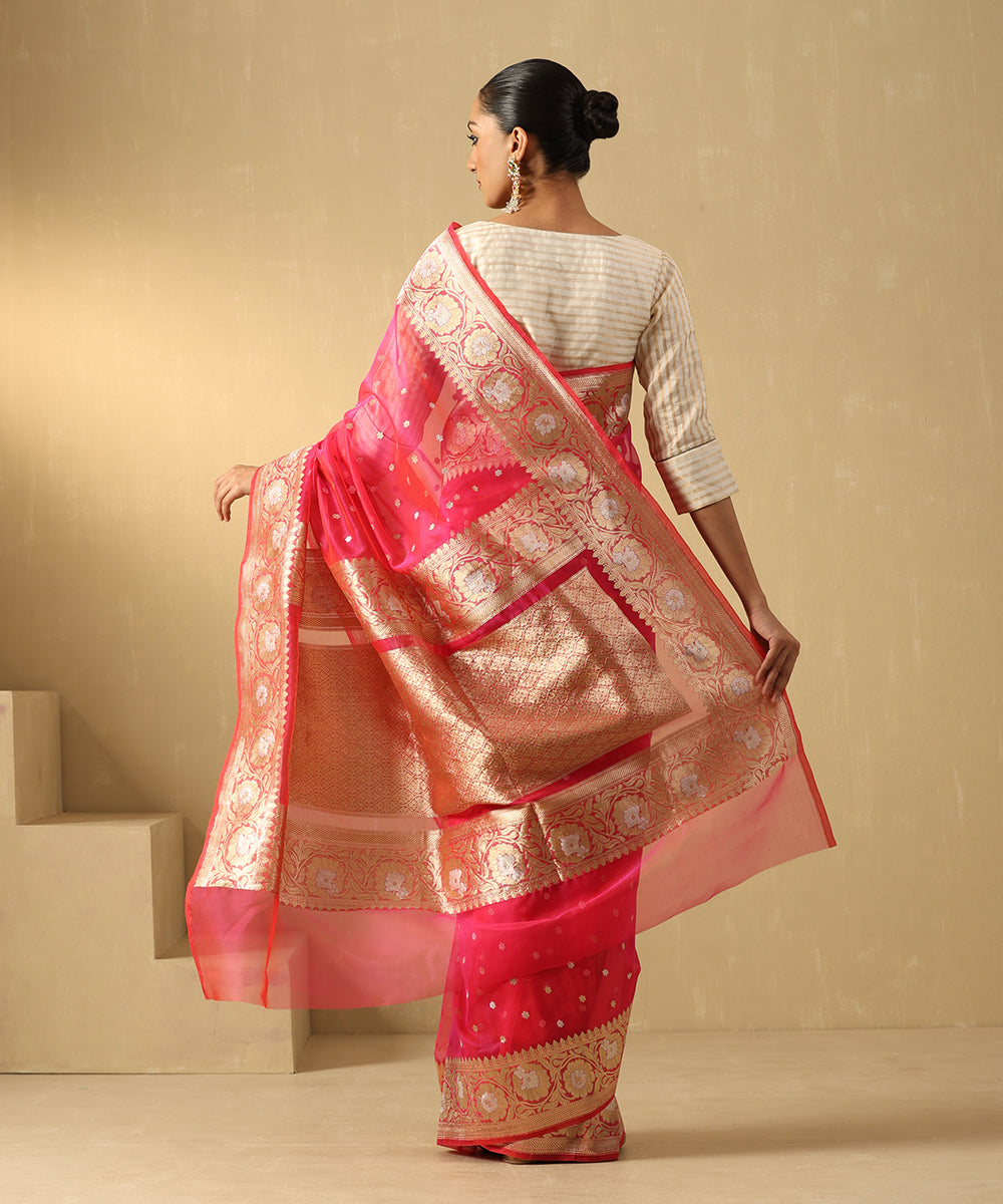 Handloom_Hot_Pink_Pure_Kora_Silk_Banarasi_Saree_With_Sona_Rupa_Booti_And_Floral_Border_WeaverStory_03