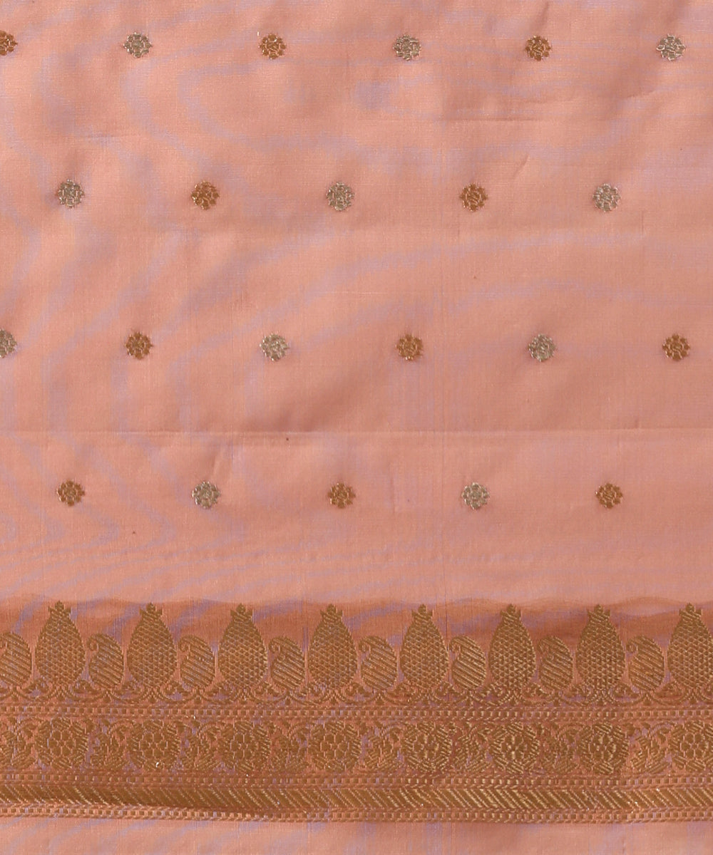 Handloom_Soft_Pink_Pure_Kora_Silk_Banarasi_Saree_With_Sona_Rupa_Booti_And_Floral_Border_WeaverStory_05