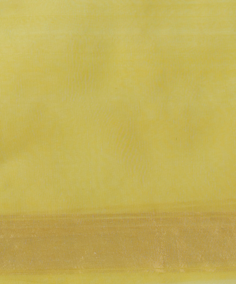 Handloom_Green_And_Yellow_Pure_Kora_Silk_Banarasi_Saree_With_Jamdani_Cutwork_Booti_WeaverStory_05
