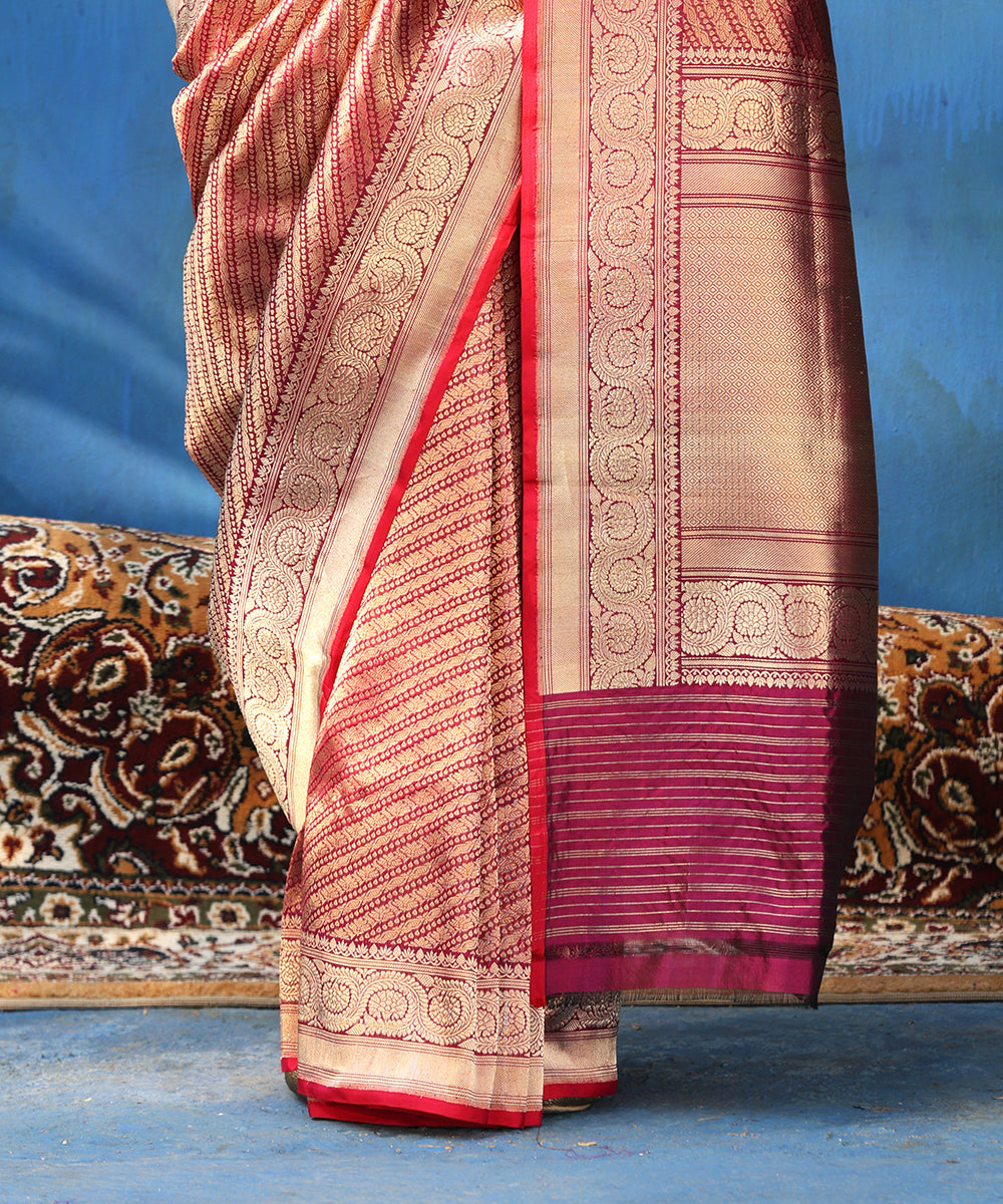 Wine_Handloom_Pure_Katan_Silk_Zari_Tanchoi_Banarasi_Saree_WeaverStory_04