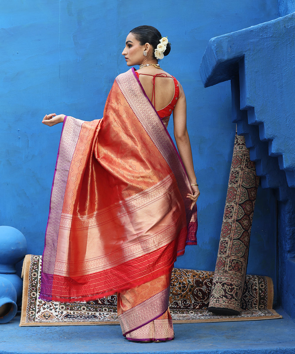 Handloom_Red_Pure_Katan_Silk_Tanchoi_Banarasi_Saree_With_Purple_Border_WeaverStory_03