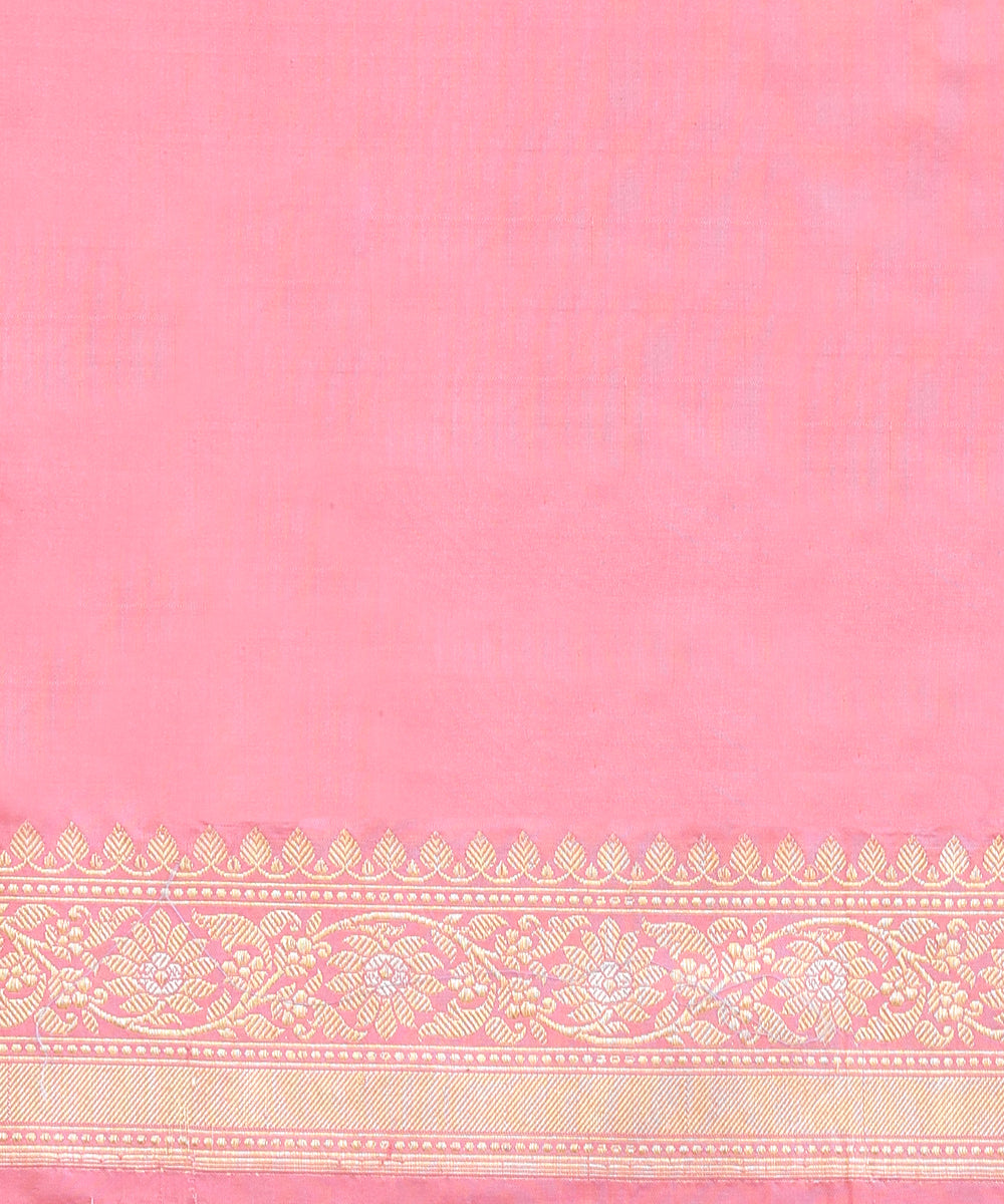 Rose_Pink_Handloom_Pure_Katan_Silk_Banarasi_Saree_With_Kadhwa_Booti_And_Floral_Meenakari_Border_WeaverStory_05