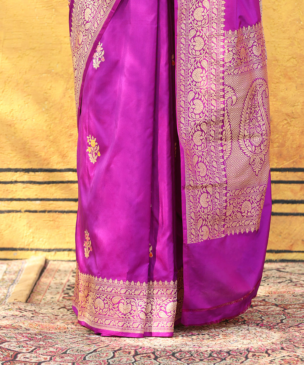 Purple_Handloom_Pure_Katan_Silk_Banarasi_Saree_With_Kadhwa_Boota_WeaverStory_04