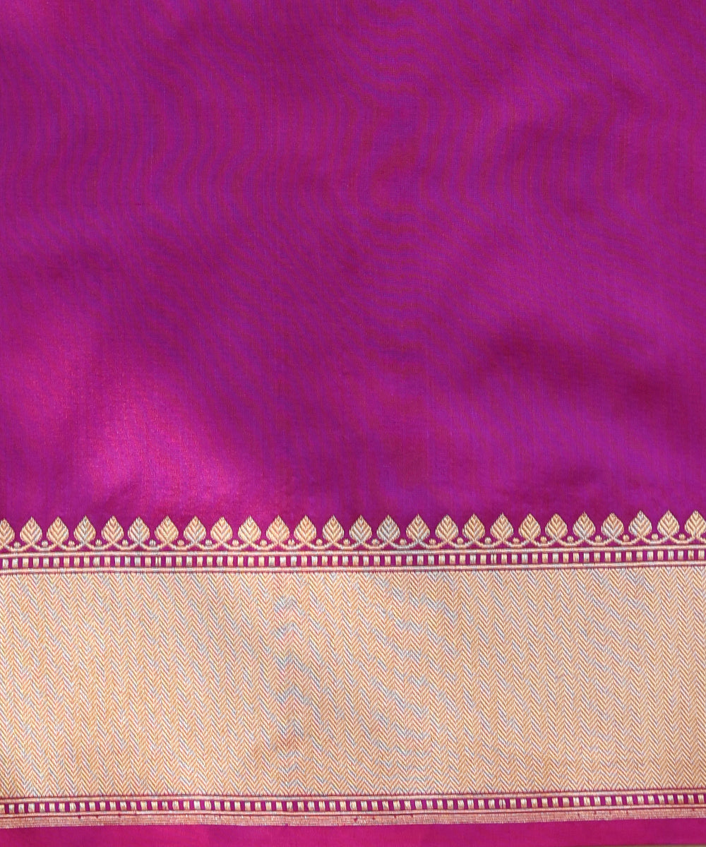 Plum_Handloom_Pure_Katan_Silk_Banarasi_Saree_With_Meenakari_Border_And_Kadhwa_Boota_WeaverStory_05