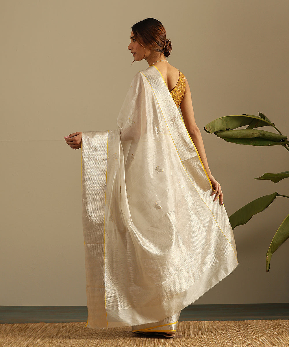 White_And_Silver_Handloom_Pure_Tissue_Chanderi_Saree_With_Twin_Bird_Motifs_And_Broad_Zari_Border_WeaverStory_03