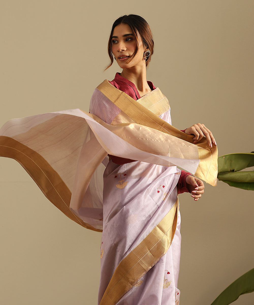 Light_Mauve_Handloom_Pure_Silk_Chanderi_Saree_With_Zari_And_Meenakari_Floral_Boota_And_Zari_Border_WeaverStory_01
