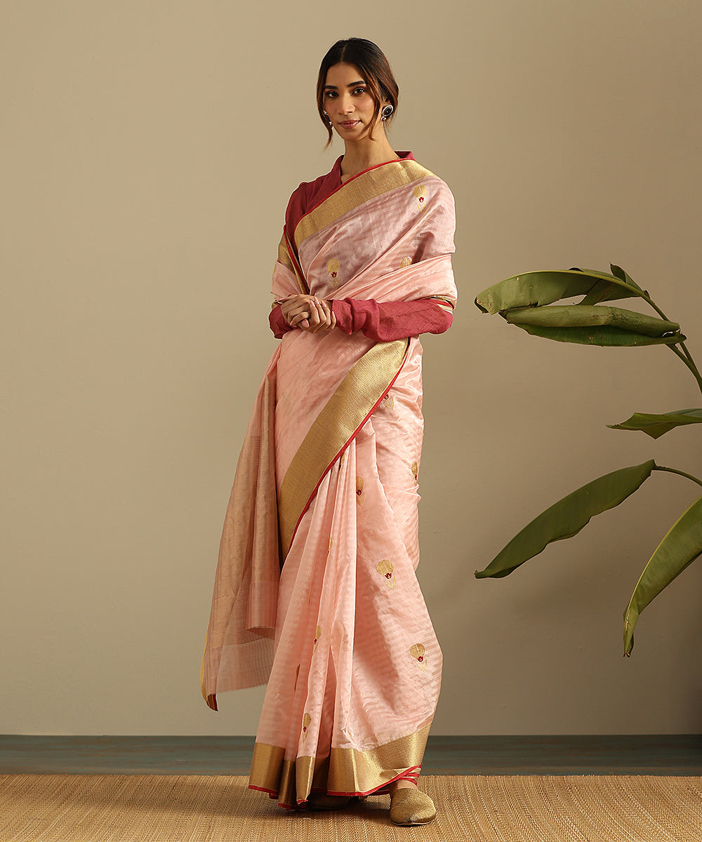 Peach_Handloom_Striped_Pure_Silk_Chanderi_Saree_With_Floral_Boota_And_Zari_Border_WeaverStory_02
