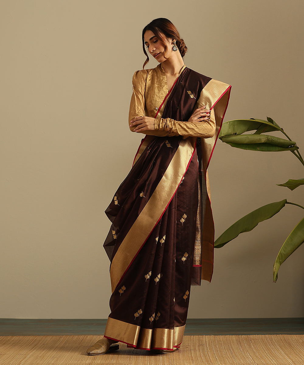 Coke_Brown_Handloom_Pure_Silk_Chanderi_Saree_With_Twin_Flower_Motifs_And_Zari_Border_WeaverStory_02