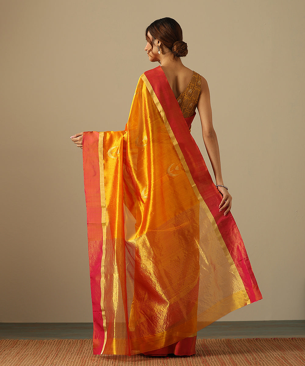 Mango_Yellow_Handloom_Pure_Silk_Chanderi_Saree_With_Zari_Boota_And_Pink_Border_WeaverStory_03