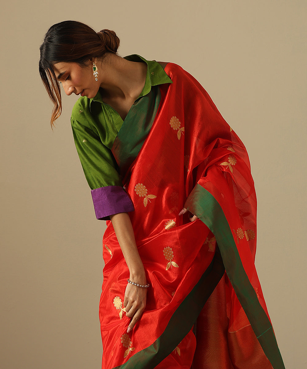 Handloom_Red_Pure_Silk_Chanderi_Saree_With_Marigold_Boota_And_Green_Border_WeaverStory_01