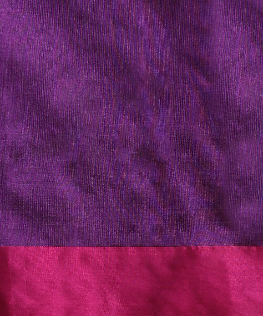 Purple_Handloom_Pure_Silk_Chanderi_Saree_With_Floral_Buds_And_Pink_Border_WeaverStory_06