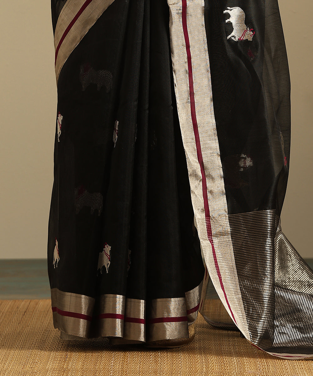 Black_Handloom_Pure_Silk_Chanderi_Saree_With_Cow_Motifs_WeaverStory_05