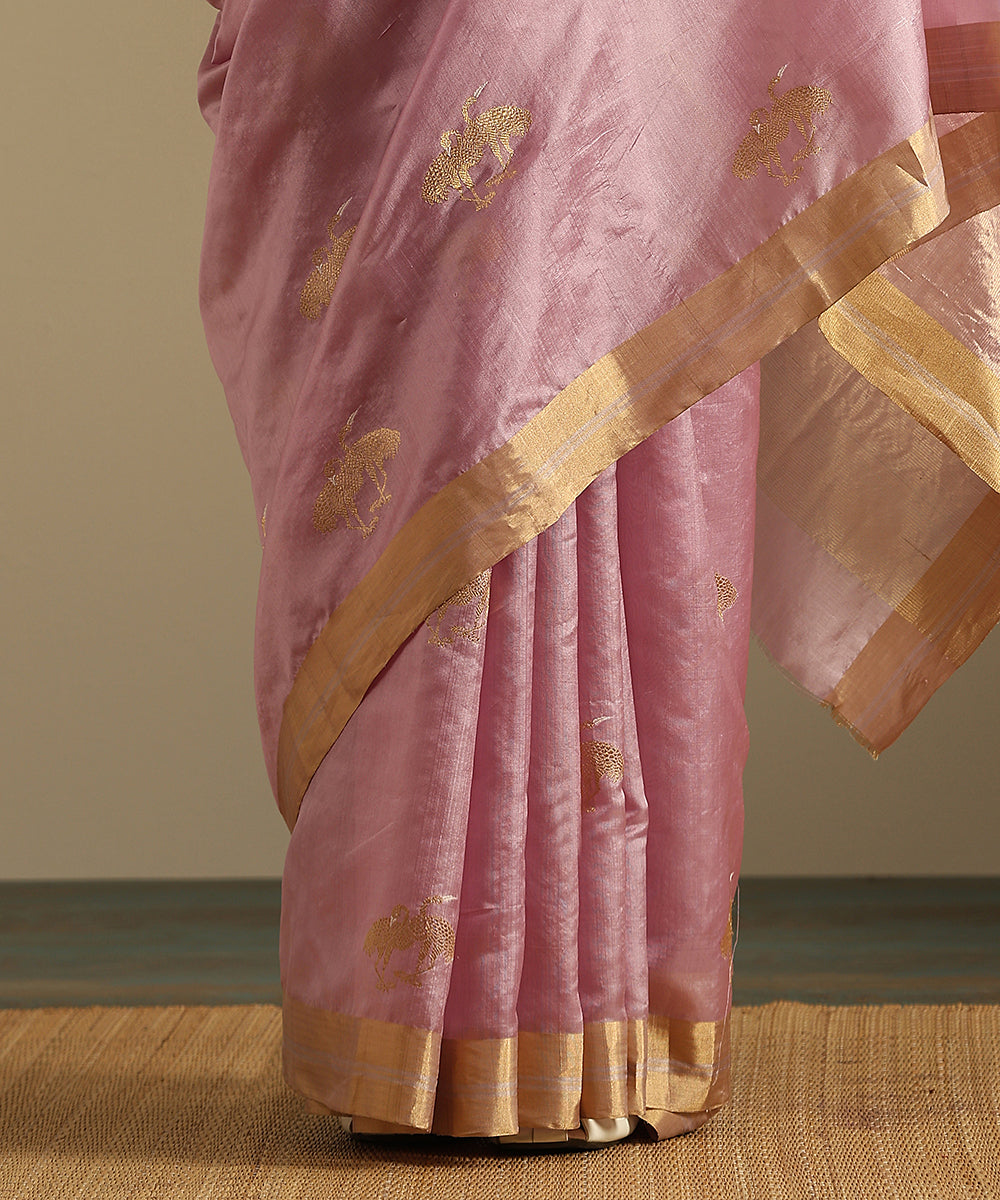 Handloom_Lavender_Pure_Silk_Chanderi_Saree_With_Birds_Woven_In_Gold_Zari_WeaverStory_05