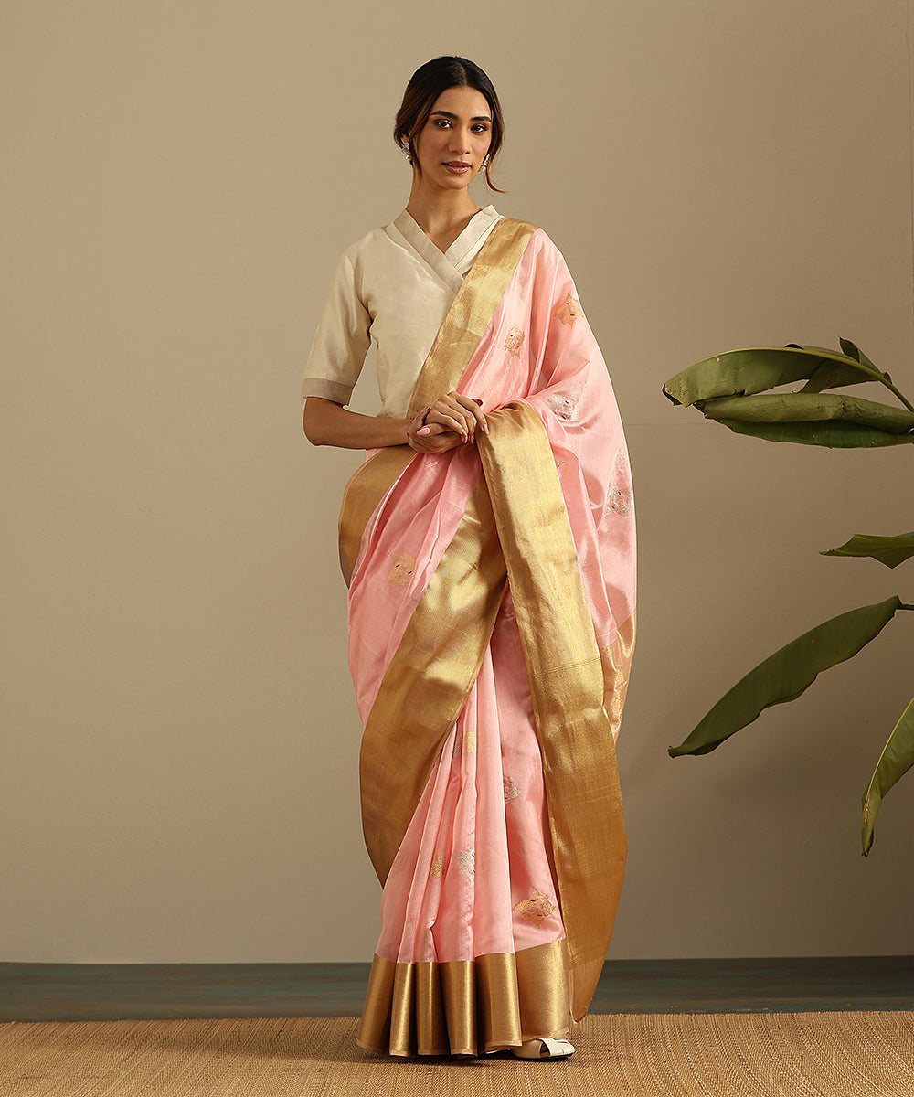Pink_Handloom_Pure_Silk_Chanderi_Saree_With_Twin_Fishes_And_Woven_Zari_Border_WeaverStory_02