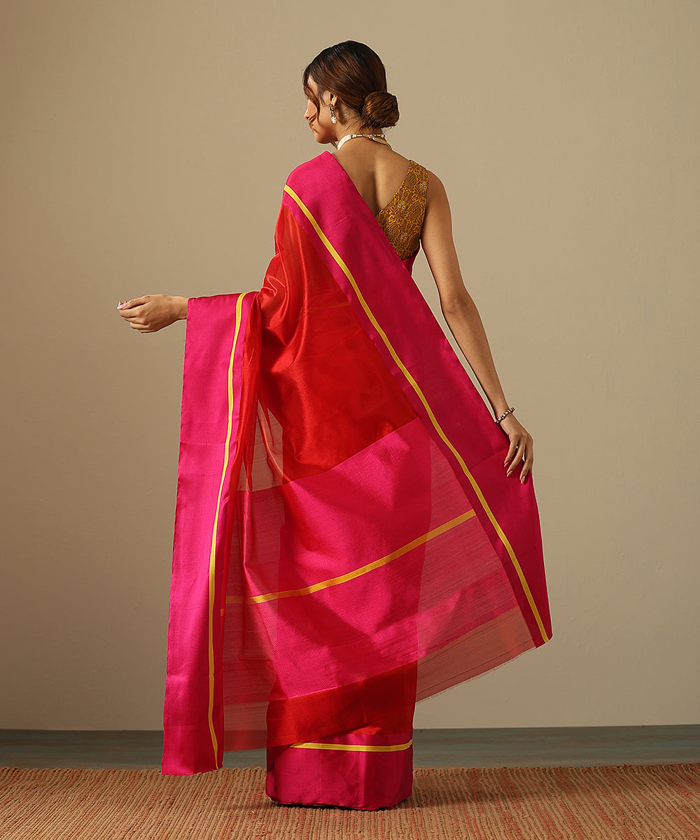 Handloom_Red_Pure_Silk_Chanderi_Saree_With_Hot_Pink_Mashroo_Border_WeaverStory_03