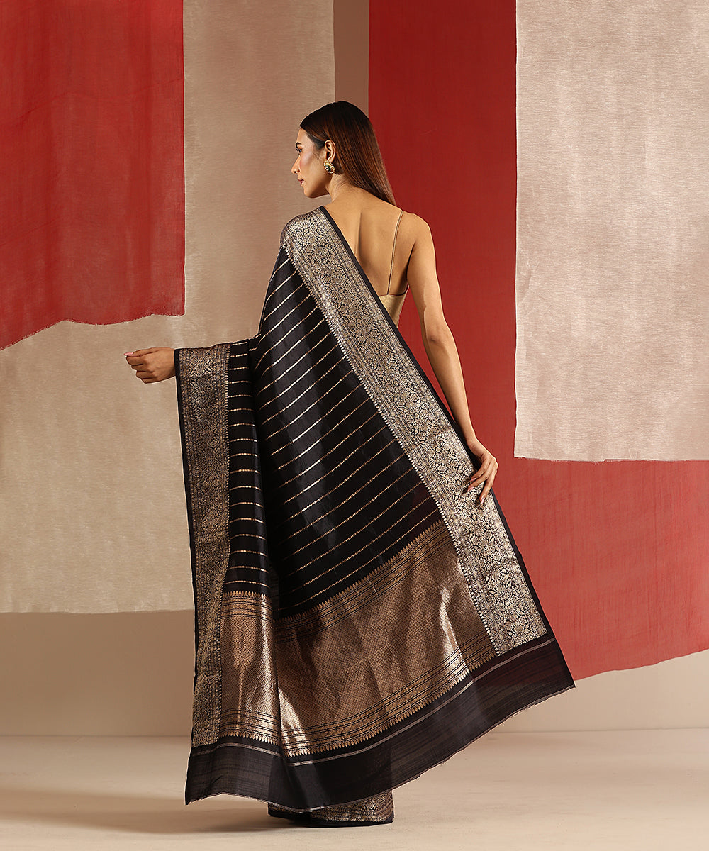 Handloom_Black_Pure_Katan_Silk_Banarasi_Saree_With_Zari_Stripes_And_Kadhwa_Border_WeaverStory_03