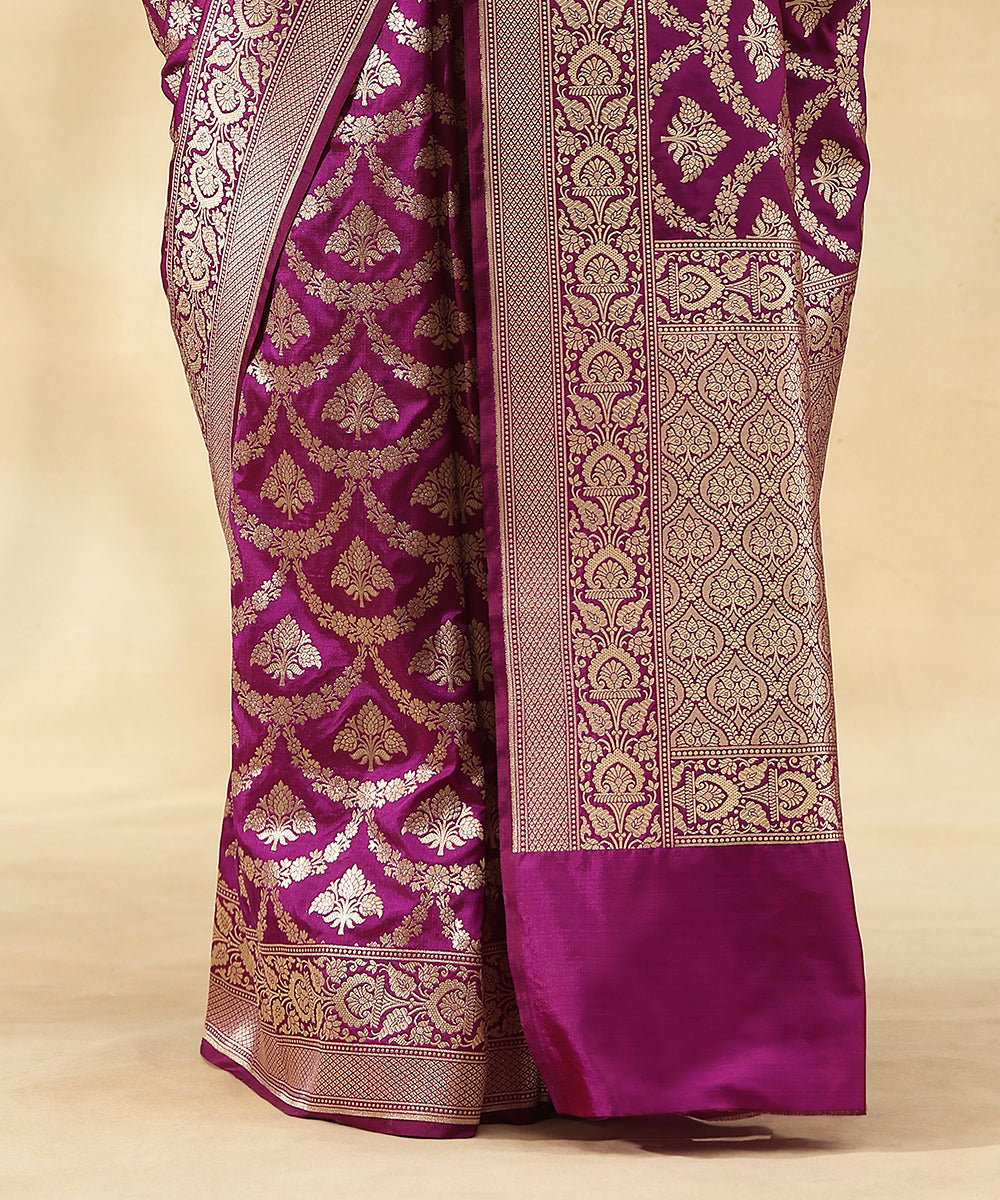 Purple_Pure_Katan_Silk_Handloom_Banarasi_Saree_With_All_Over_Zari_Jaal_In_Cutwork_Weave_WeaverStory_04