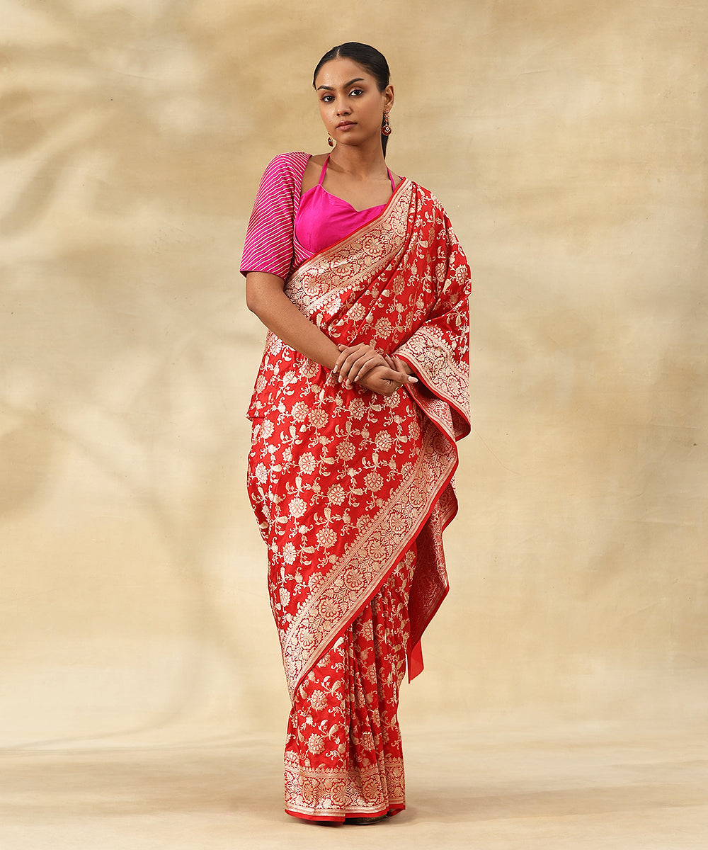 Red_Handloom_Pure_Katan_Silk_Banarasi_Saree_With_All_Over_Zari_Jaal_In_Cutwork_Weave_WeaverStory_02