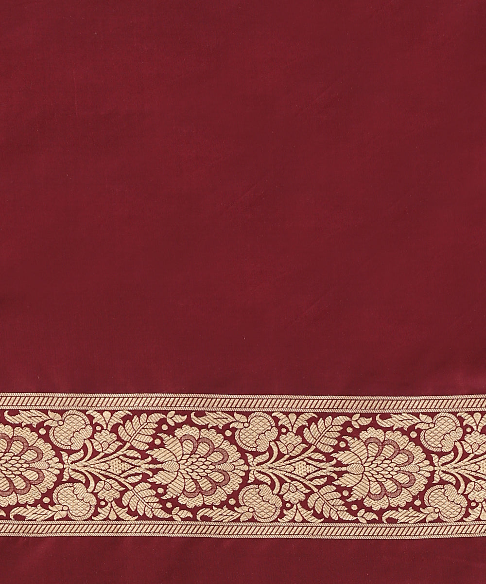Wine_Purple_Handloom_Pure_Katan_Silk_Banarasi_Saree_With_All_Over_Zari_Jaal_WeaverStory_05
