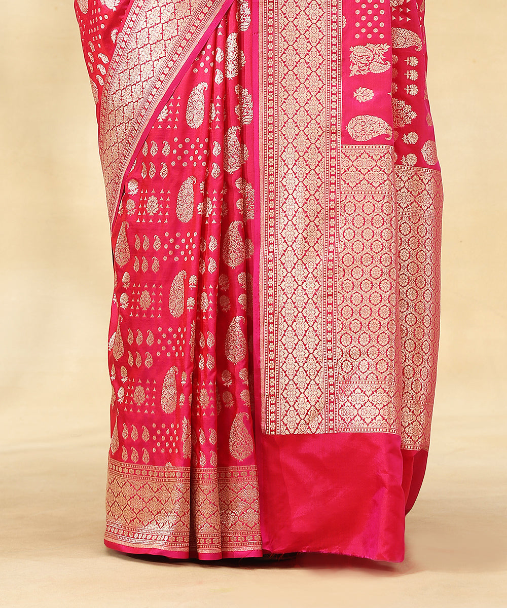 Handloom_Pink_Pure_Katan_Silk_Banarasi_Saree_With_Paisleys_And_Mughal_Motifs_WeaverStory_04