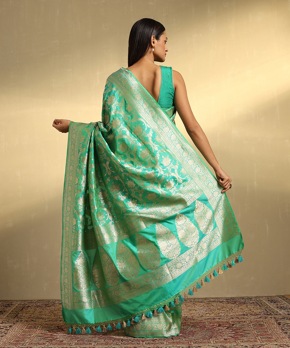 Handloom_Aqua_Green_Pure_Katan_Silk_Jangla_Banarasi_Saree_With_Cutwork_Weave_WeaverStory_03