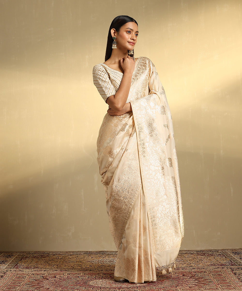 Offwhite_Handloom_Pure_Katan_Silk_Jangla_Banarasi_Saree_With_Cutwork_Weave_WeaverStory_01