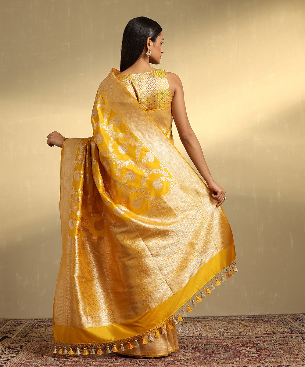 Handloom_Mustard_Pure_Katan_Silk_Jangla_Banarasi_Saree_With_Cutwork_Weave_WeaverStory_03