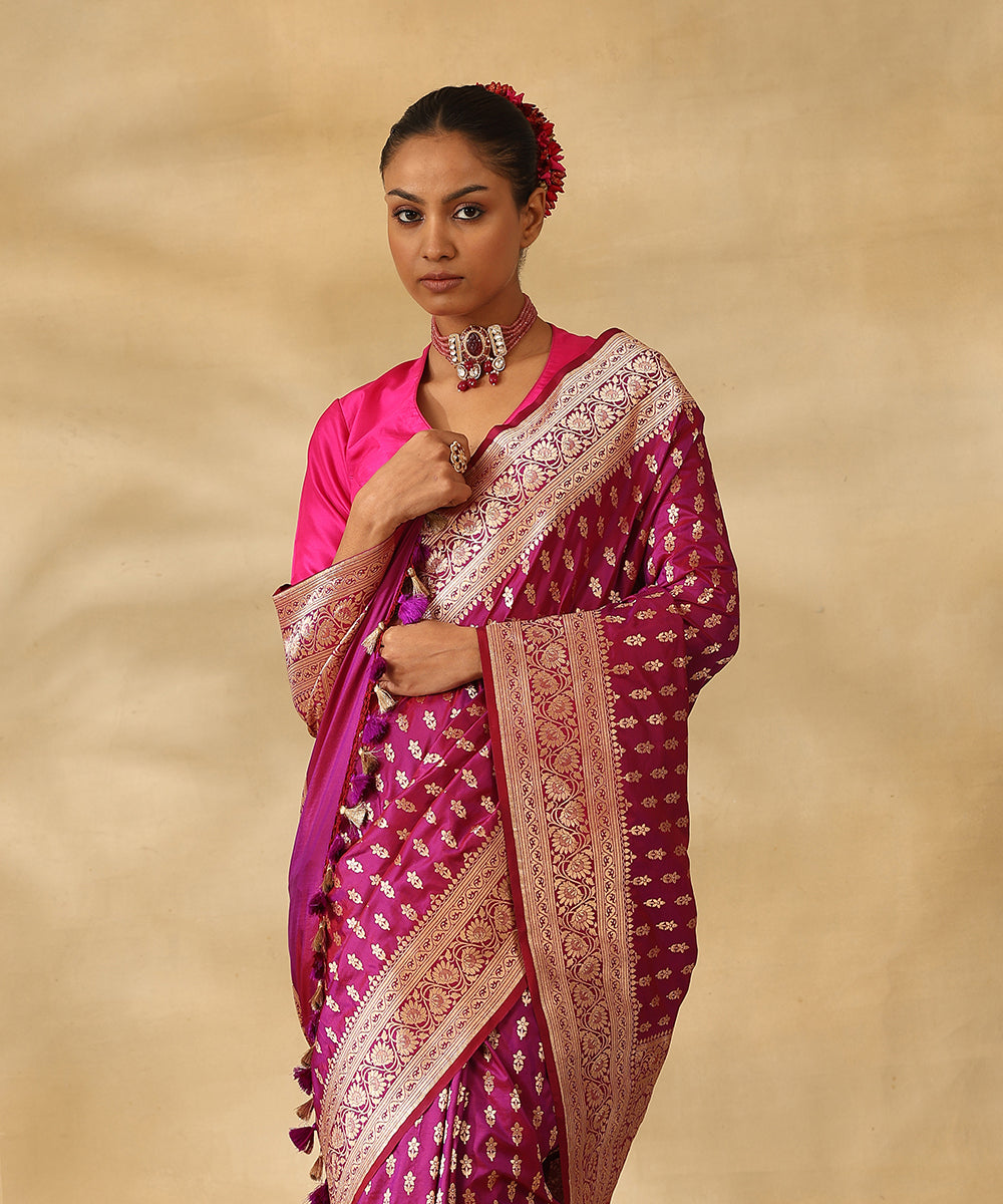 Handloom_Plum_Pure_Katan_Silk_Banarasi_Saree_With_Zari_Booti_In_Cutwork_Weave_WeaverStory_02
