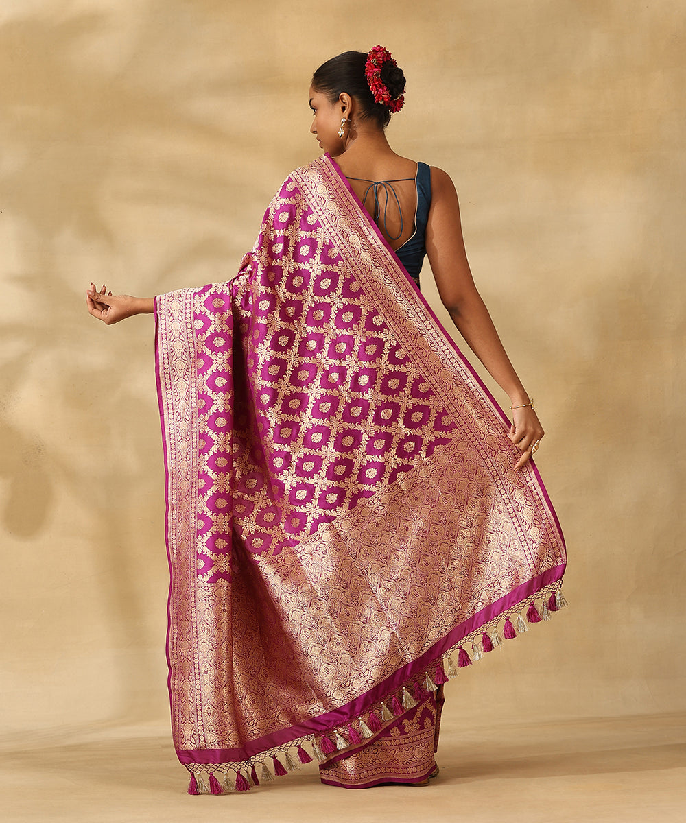 Handloom_Purple_Pure_Katan_Silk_Banarasi_Saree_With_Champagne_Gold_Zari_Cutwork_Floral_Jaal_WeaverStory_03