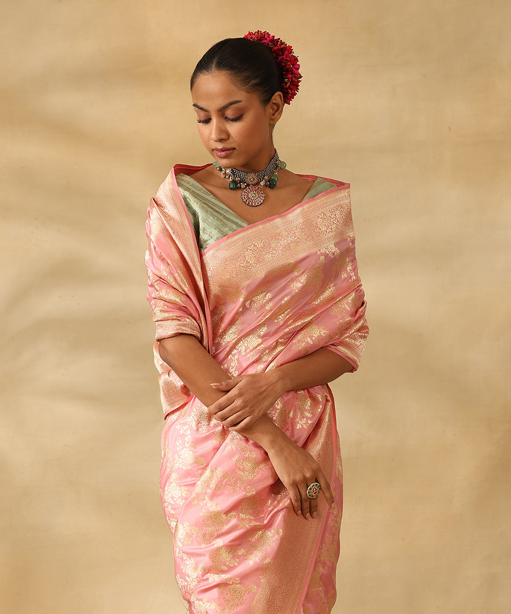 Handloom_Baby_Pink_Pure_Katan_Silk_Banarasi_Saree_With_Champagne_Gold_Zari_Cutwork_Floral_Jaal_WeaverStory_02